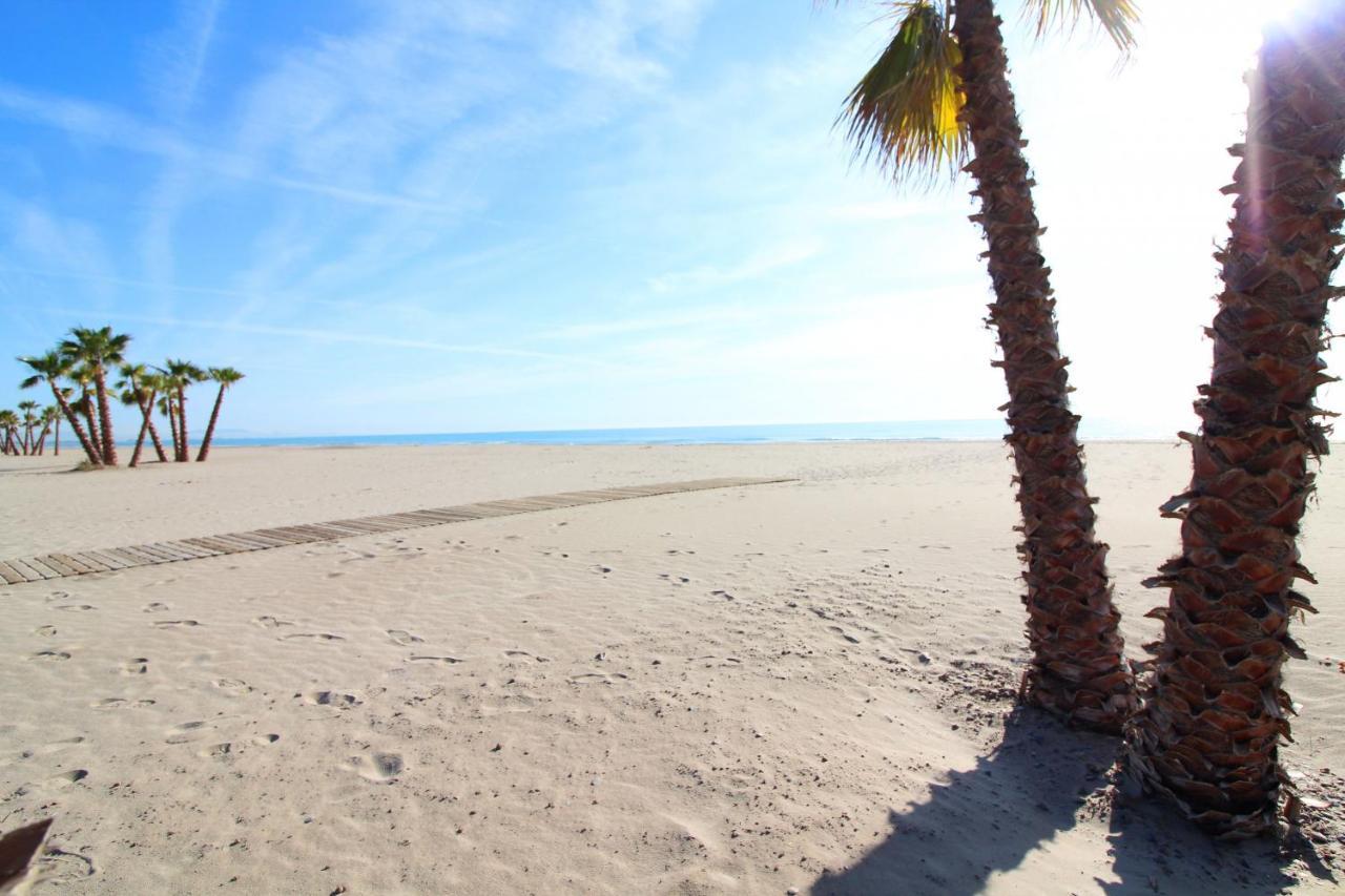 Global Properties, Increible Apartamento En La Playa, Canet D'En Berenguer Canet d'En Berenguer Exterior foto